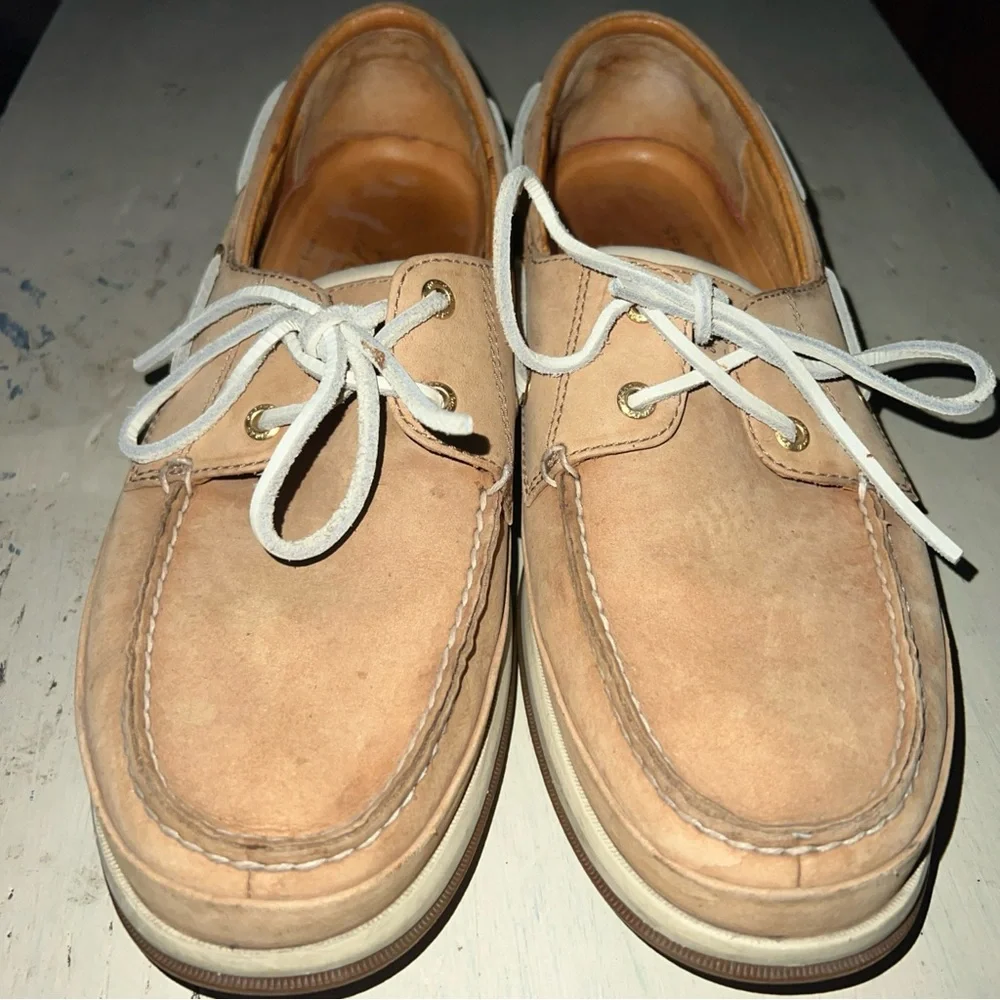 Sperry Gold Cup step into